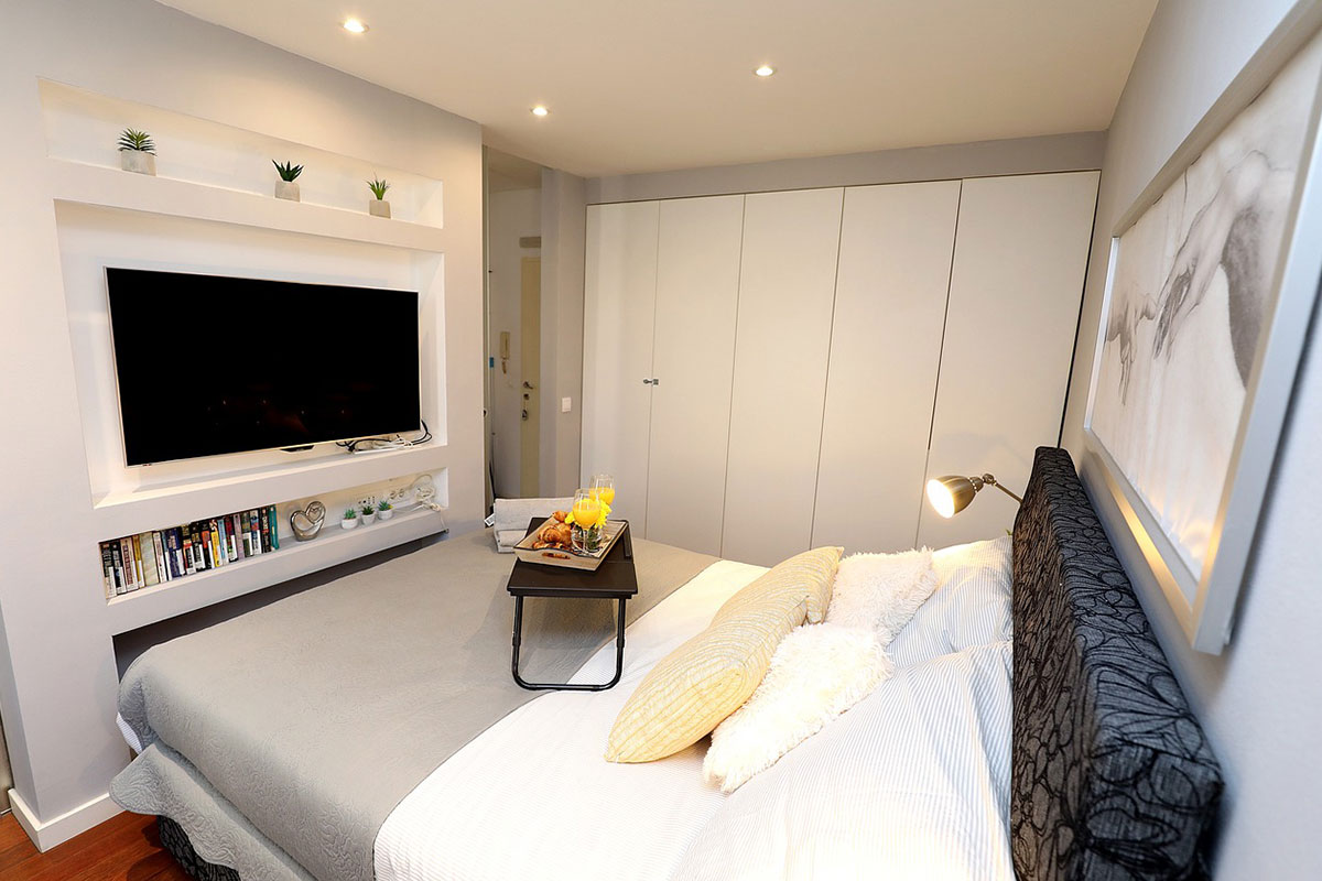 Môže sa spať s LED pásikmi rozsvietenými?